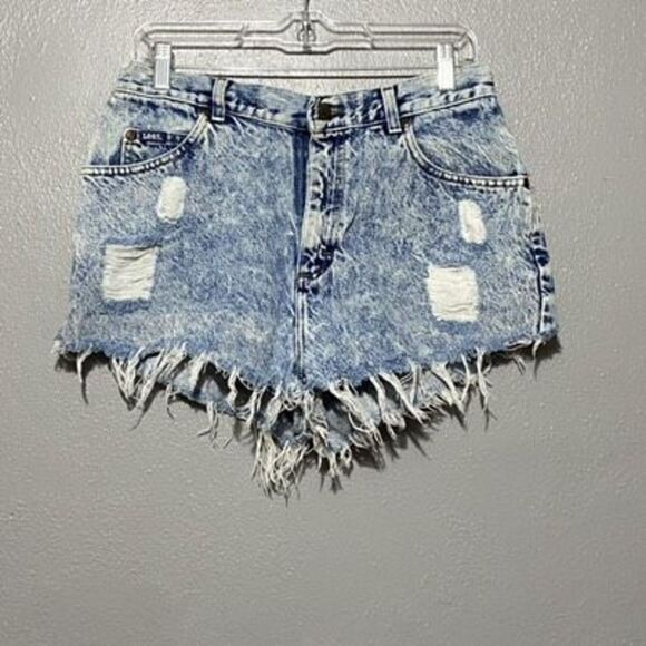 Lee's Blue Distressed Light Wash Cut-out Jean Shorts - Picture 1 of 7